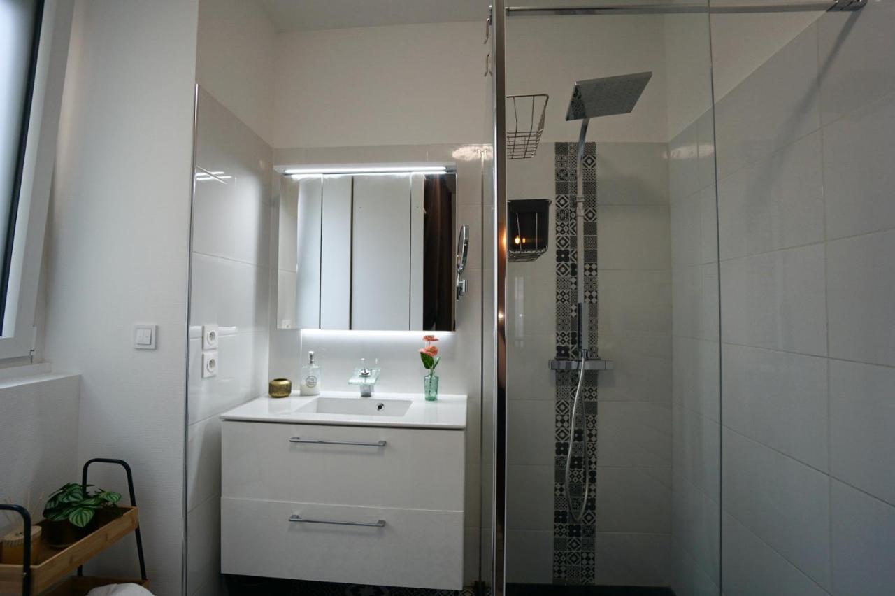 Le 12 * Hyper Centre* Apartment Lorient Exterior photo