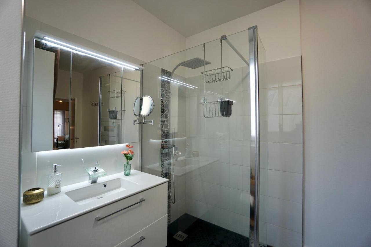 Le 12 * Hyper Centre* Apartment Lorient Exterior photo